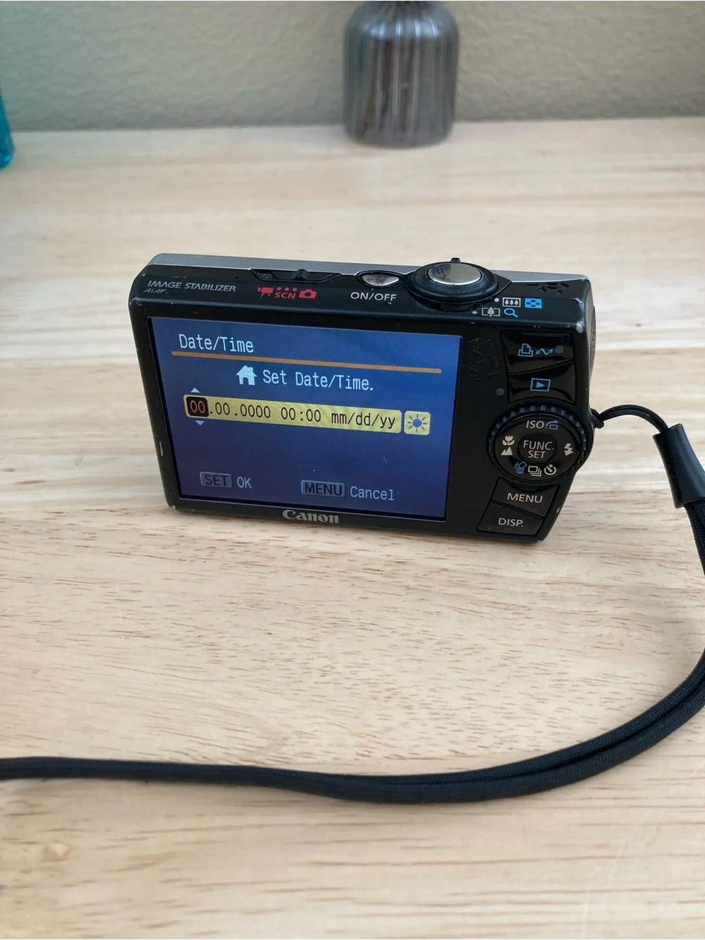 Canon compact digital